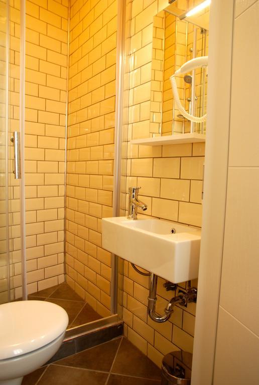 Jumba Hostel Стамбул Экстерьер фото